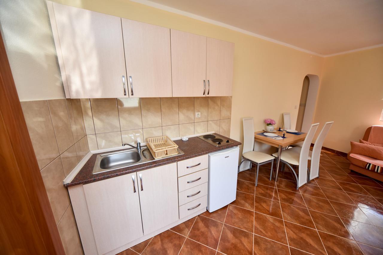 Apartmani Stanisic Чань Экстерьер фото